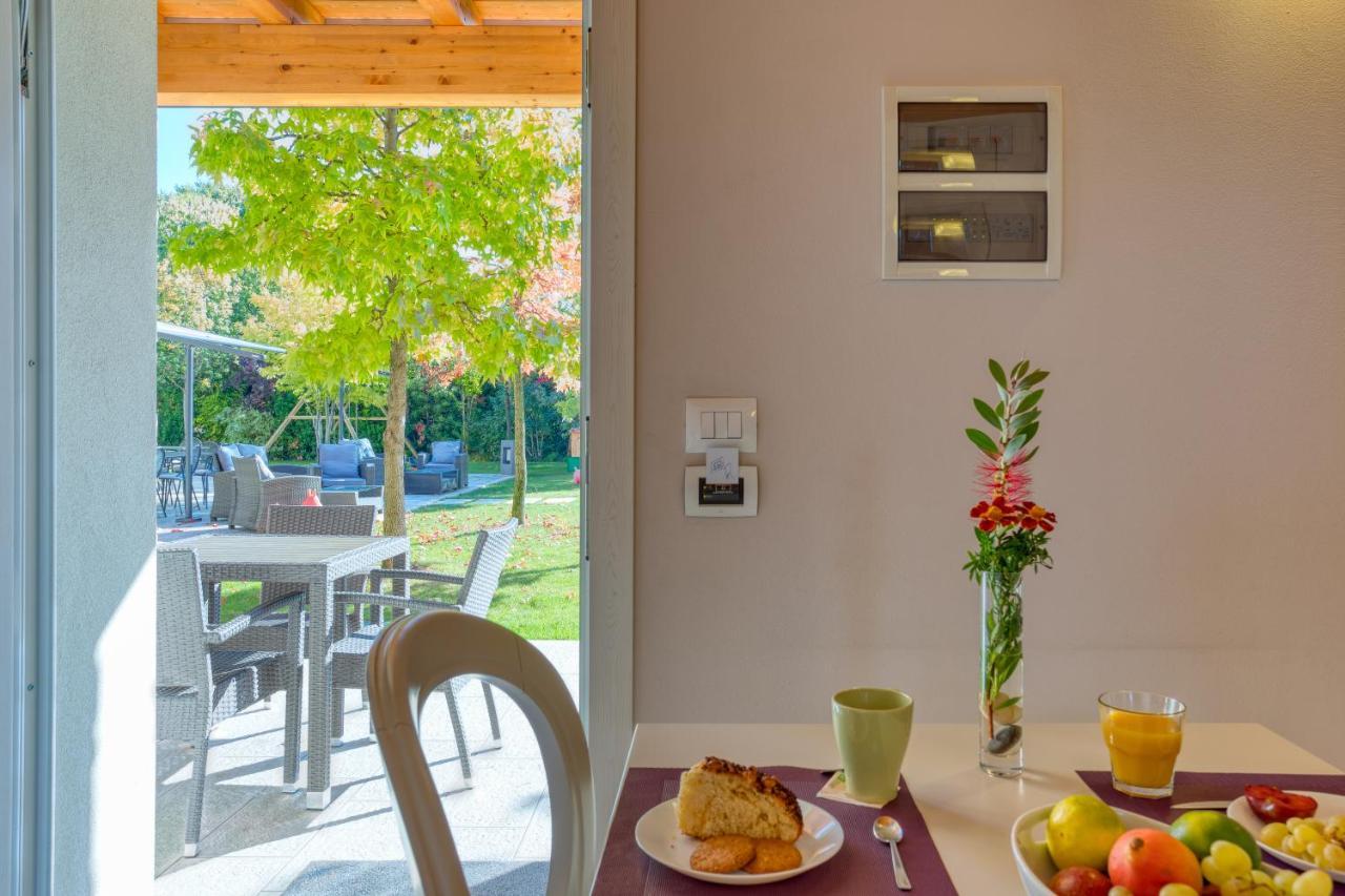 Agriturismo Corte Aurea Дезенцано-дель-Гарда Экстерьер фото