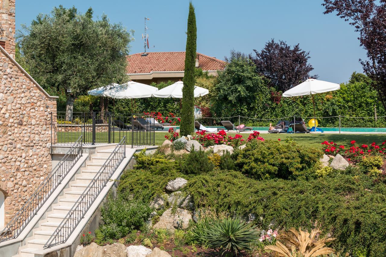 Agriturismo Corte Aurea Дезенцано-дель-Гарда Экстерьер фото